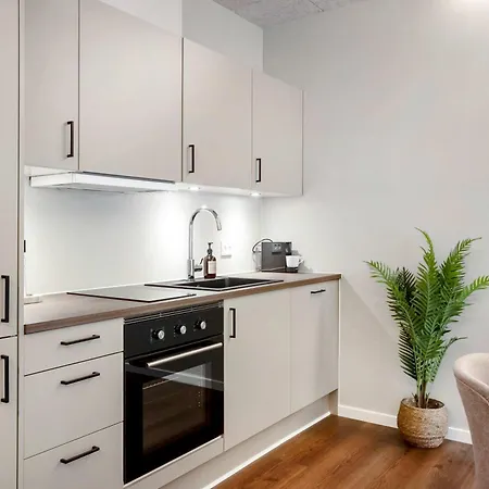 Midtown Nest Apartamento Århus